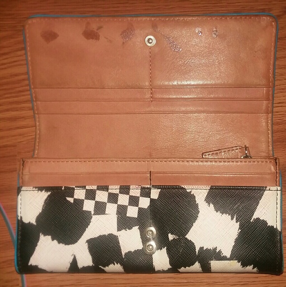 L.A.M.B. Wallet - Picture 3 of 4